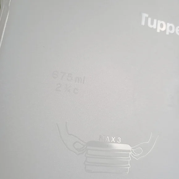 Tupperware Freezermate Stackable - Picture 4 of 6